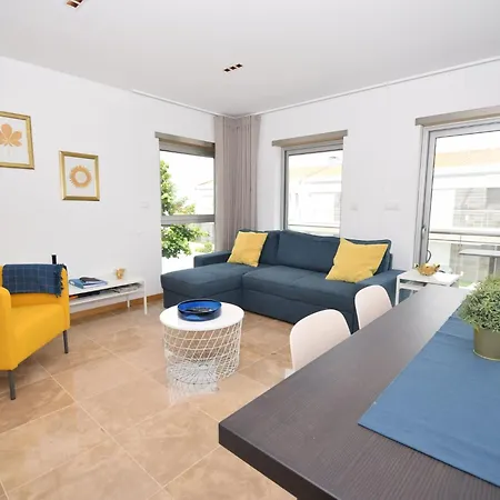 Near Sao Martinho Casa de Férias *