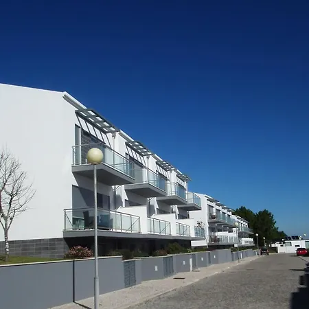 Near Sao Martinho Salir de Porto